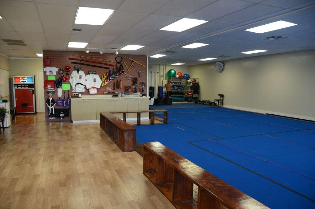 American Blackbelt Karate | 121 S Harbour Dr, Noblesville, IN 46062, USA | Phone: (317) 773-6554