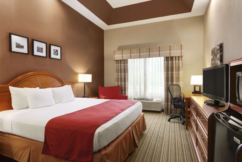 Country Inn & Suites by Radisson, Bel Air/Aberdeen, MD | 1435 Handlir Dr, Bel Air, MD 21015, USA | Phone: (410) 297-9444