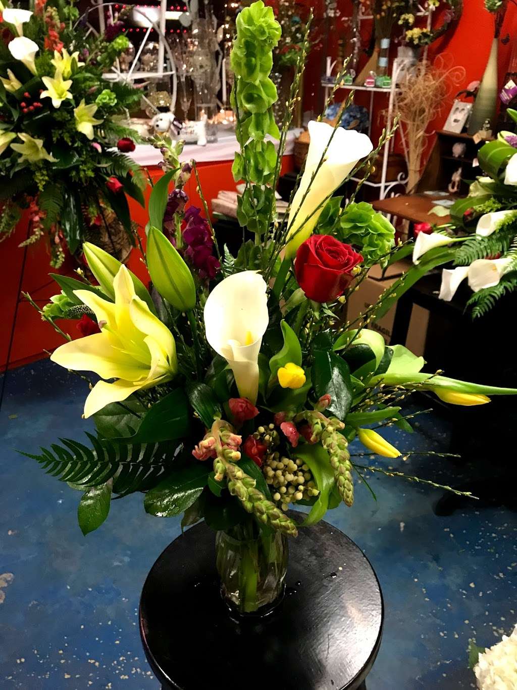 Flowers Direct | 2304 Highland Ave, National City, CA 91950, USA | Phone: (619) 493-3203