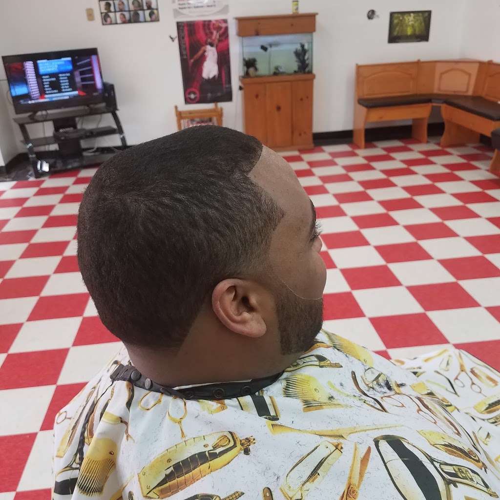 Top 10 Barbershop | 637 Wilson Rd, Humble, TX 77338, USA | Phone: (281) 973-8441