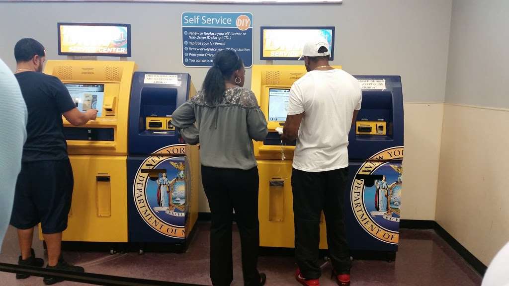 Springfield Gardens DMV Office | 168-35 Rockaway Blvd, Jamaica, NY 11434 | Phone: (718) 966-6155