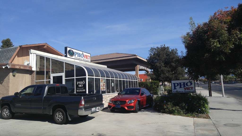 Pho Viet | 18741 Soledad Canyon Rd, Canyon Country, CA 91351, USA | Phone: (661) 252-1899