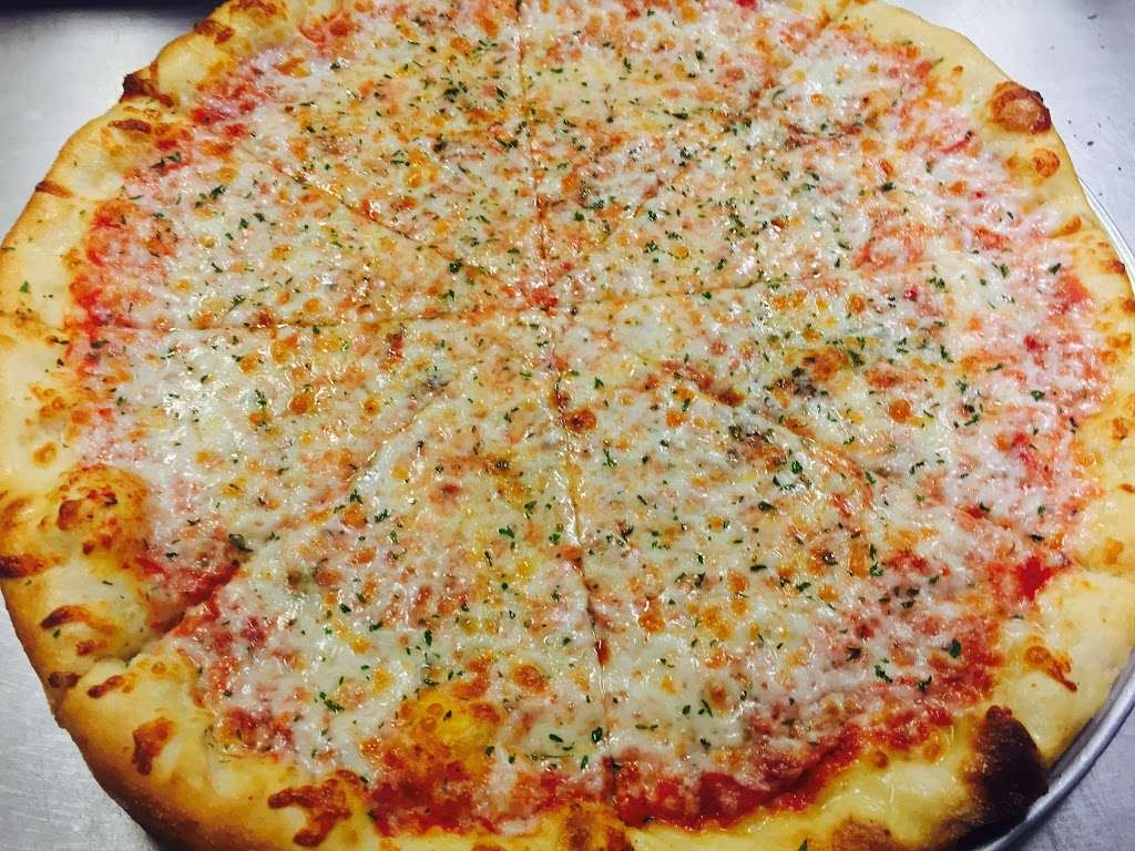 Primavera Pizza | 1319 Matthews-Mint Hill Rd, Matthews, NC 28105, USA | Phone: (704) 321-0201