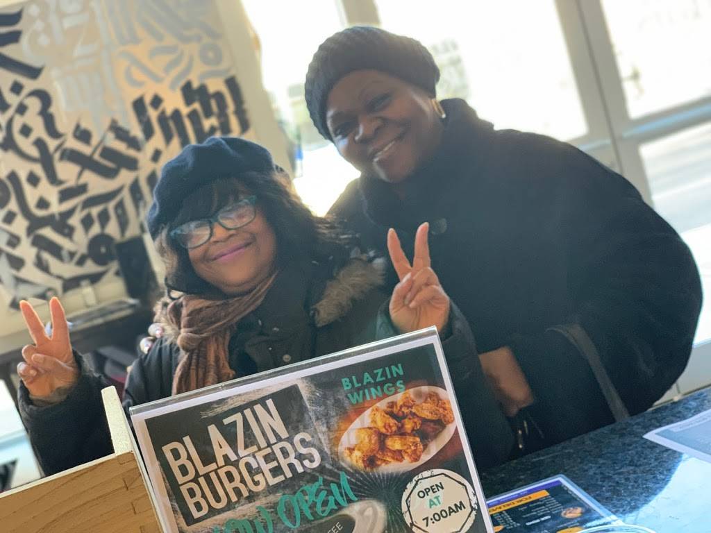 Blazin Burgers New Jersey | 46 Norfolk St, Newark, NJ 07102 | Phone: (973) 991-2457