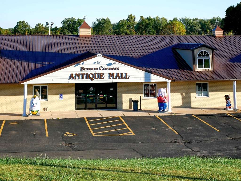 Benson Corners Antique Mall | 19942 75th St, Bristol, WI 53104, USA | Phone: (262) 857-9456