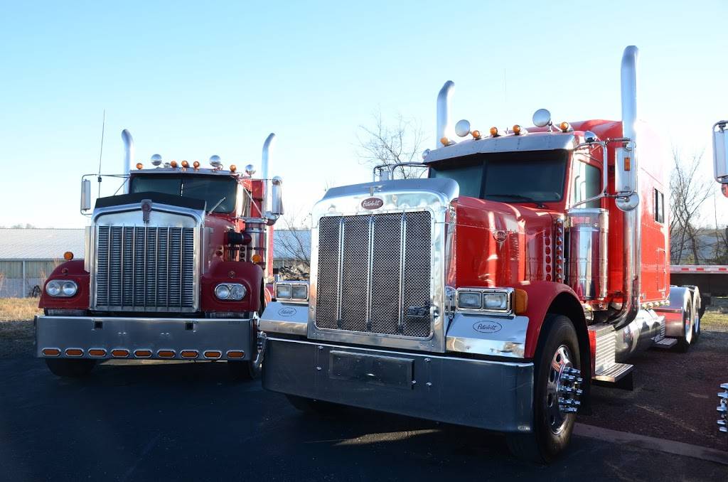 Pinnacle Truck And Trailer Sales | 176 Charter Pl, La Vergne, TN 37086, USA | Phone: (615) 793-9890