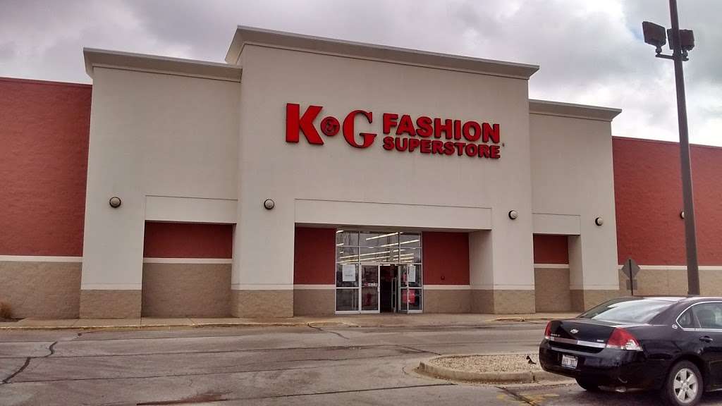K&G Fashion Superstore | 17149 Torrence Ave, Lansing, IL 60438, USA | Phone: (708) 418-5707