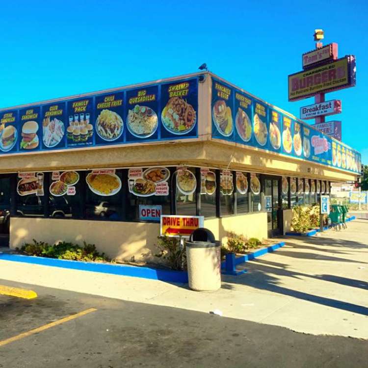 Tams Burgers 23 | 2403, 303 N Alameda St, Compton, CA 90220, USA | Phone: (310) 639-3045