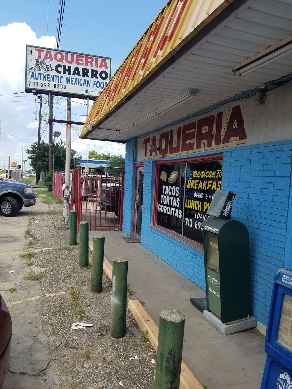 Taqueria El Charro | 6810 N Shepherd Dr, Houston, TX 77091, USA | Phone: (713) 692-8303