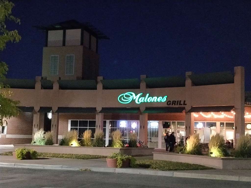 Malones Clubhouse Grill | Arvada West Town Center, 14455, W 64th Ave Unit G, Arvada, CO 80004, USA | Phone: (303) 940-1800