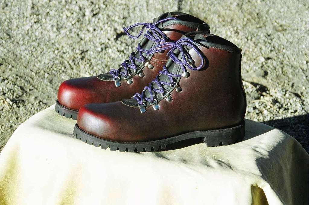 John Calden Boots | 1302 Kinnikinnic Ct, Estes Park, CO 80517 | Phone: (970) 214-8473