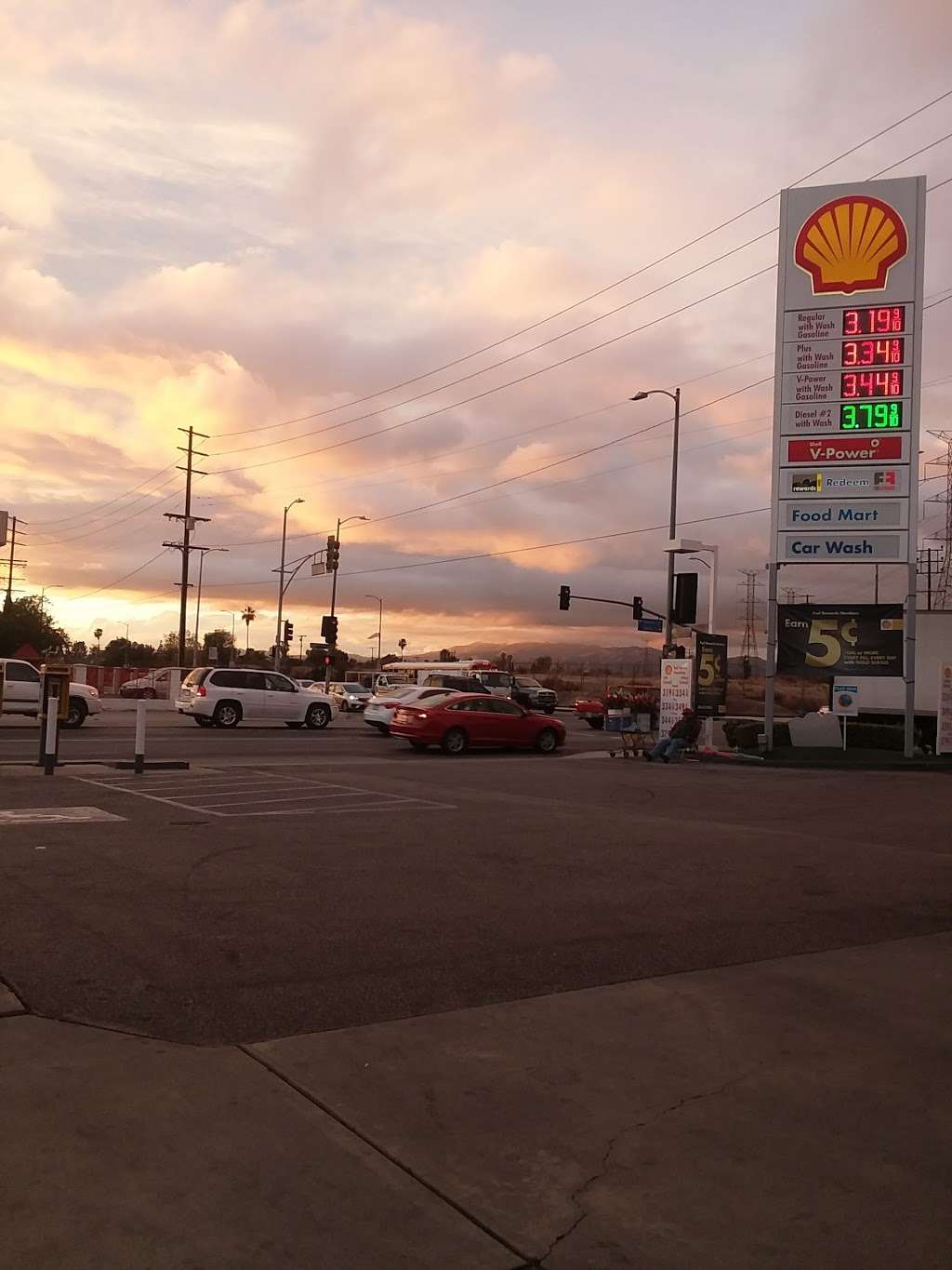 Shell | 12858 Roscoe Blvd, Sun Valley, CA 91352, USA | Phone: (818) 988-2321