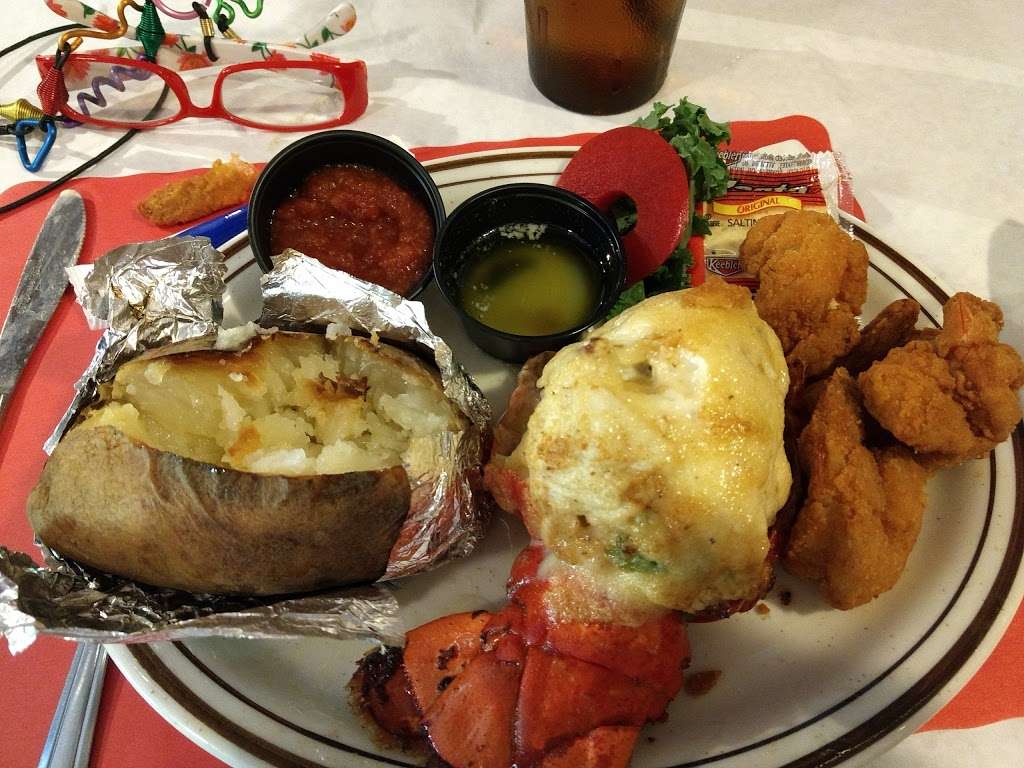 Schultzs Crab House | 1732 Old Eastern Ave, Essex, MD 21221, USA | Phone: (410) 687-1020