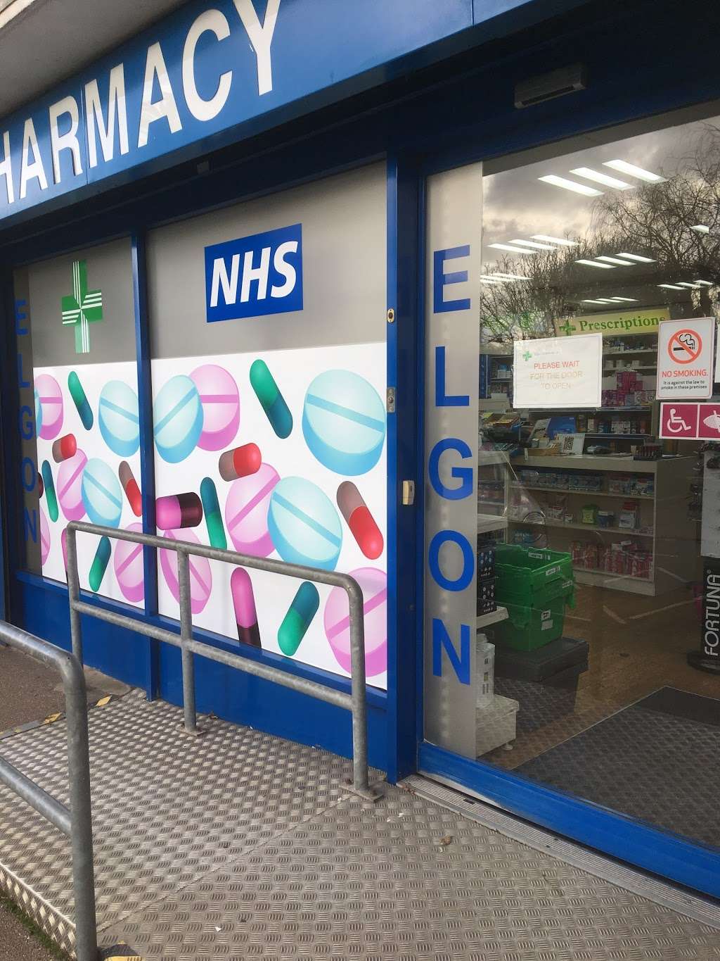 Elgon Chemist | 6-8 Nazeingbury Cl, Nazeing, Waltham Abbey EN9 2JL, UK | Phone: 01992 892177