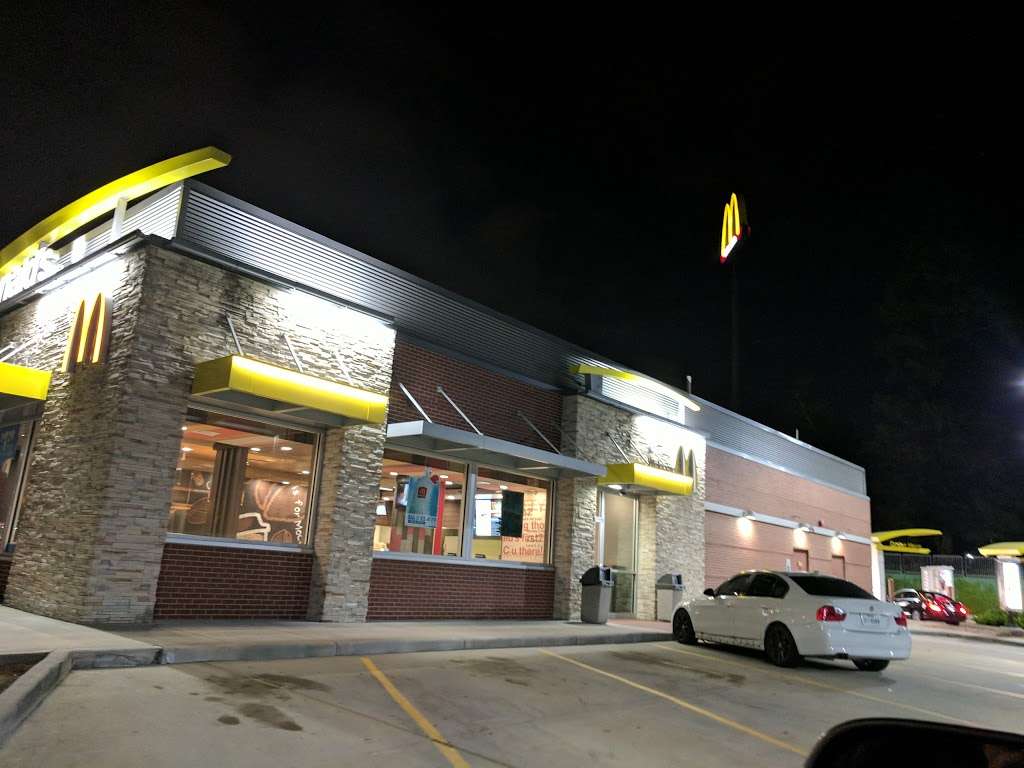 McDonalds | 2640 N Loop 336 W, Conroe, TX 77304, USA | Phone: (936) 756-2000