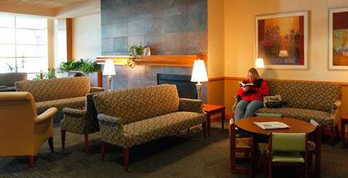 The Surgery Center LLC | 3111 W Rawson Ave # 100, Franklin, WI 53132, USA | Phone: (414) 761-2600