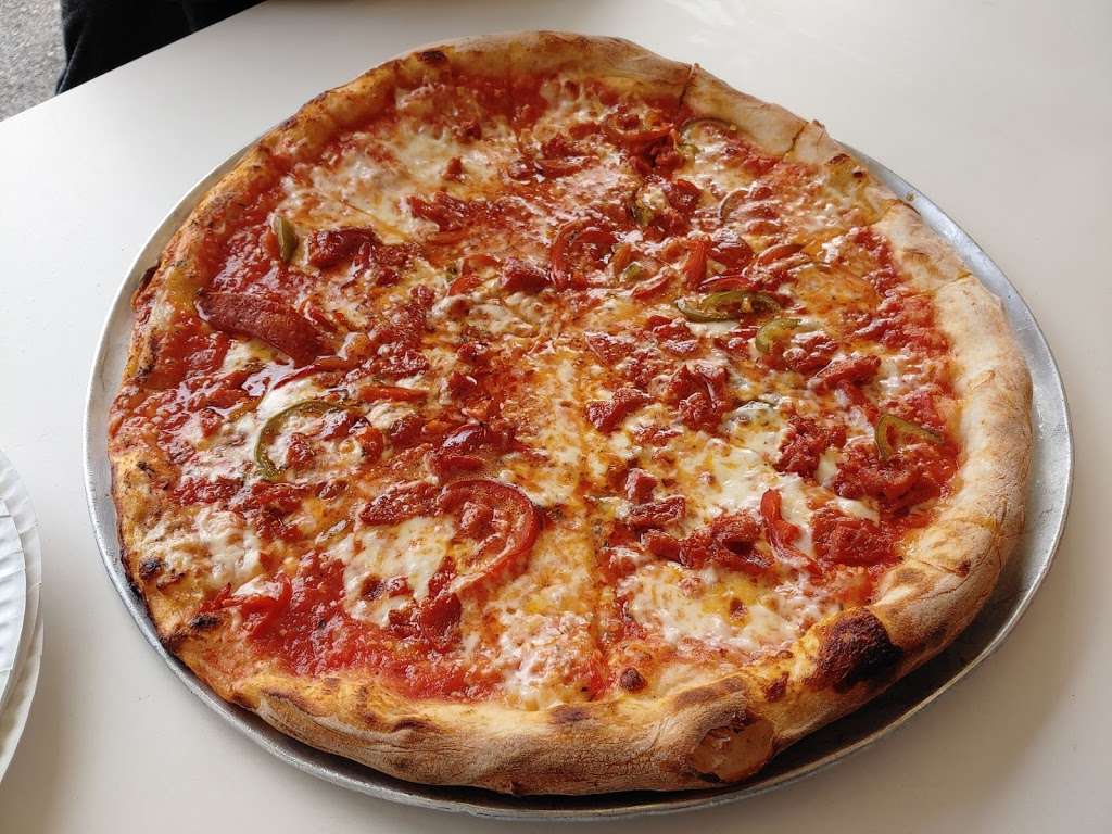 Pizza Town USA | 89 US-46, Elmwood Park, NJ 07407, USA | Phone: (201) 797-6172