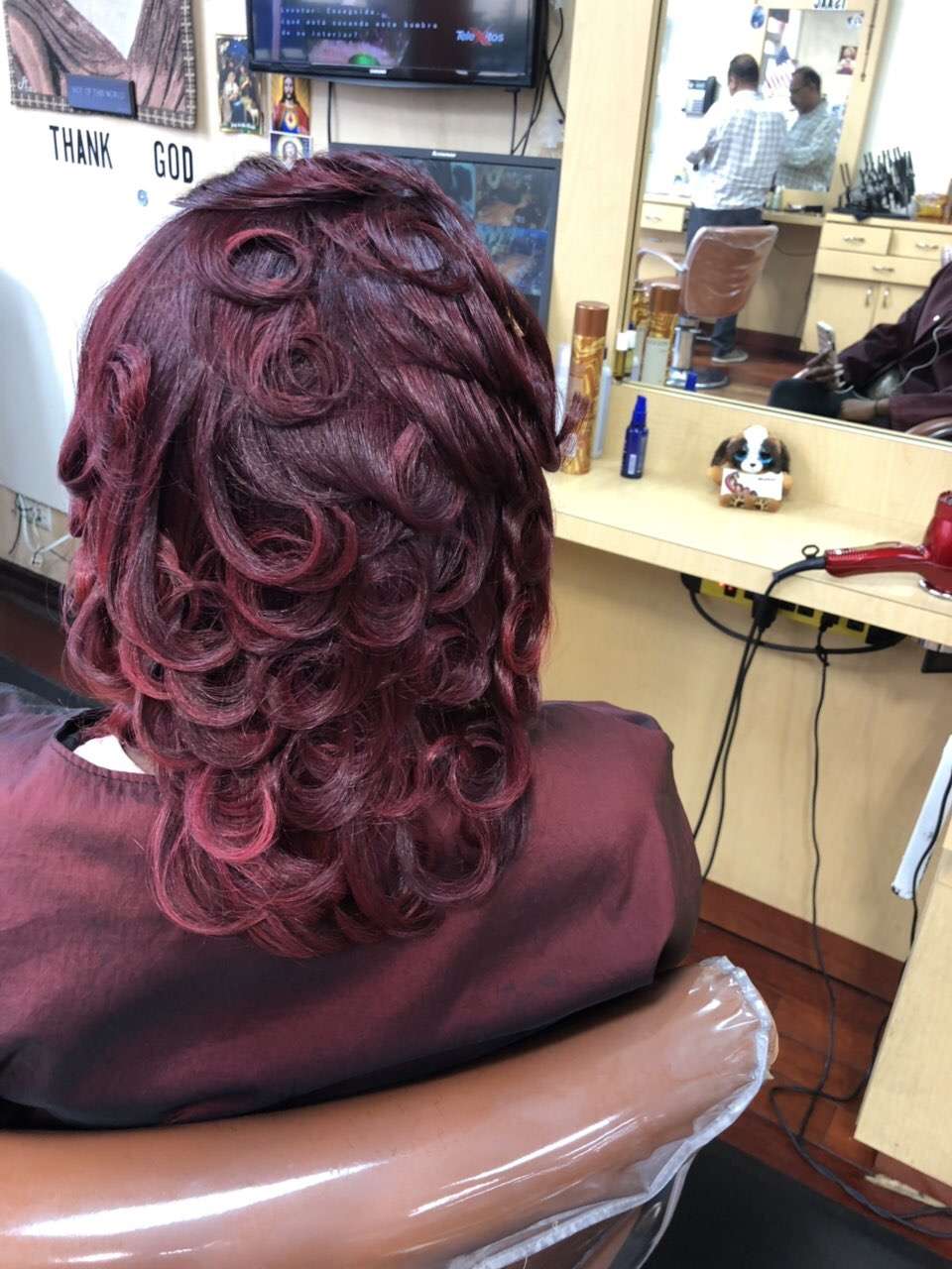 Menas Hair Design | 4287 167th St, Country Club Hills, IL 60478 | Phone: (708) 799-4065