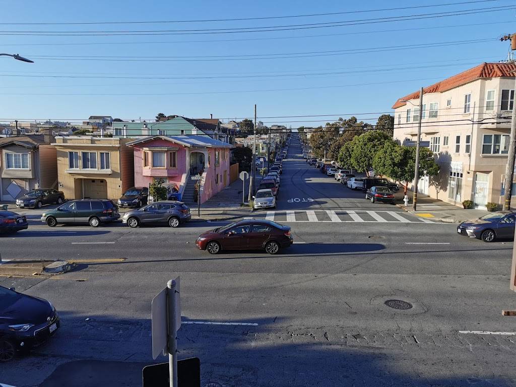 Little Caesars Pizza | 955 Geneva Ave, San Francisco, CA 94112, USA | Phone: (415) 584-4000 Little Caesars Pizza | 955 Geneva Ave, San Francisco, CA 94112, USA | Phone: (415) 584-4000