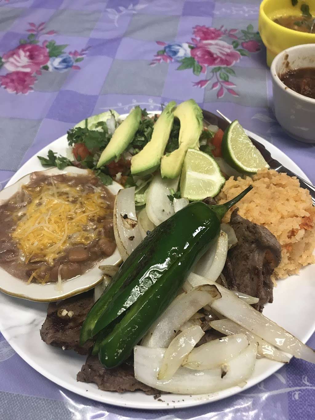 Taqueria Pantoja | 721 E Main St, Streator, IL 61364, USA | Phone: (815) 672-7758