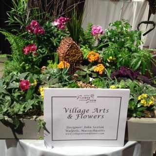 Village Arts & Flowers | 631 Main St, Walpole, MA 02081 | Phone: (508) 668-0022