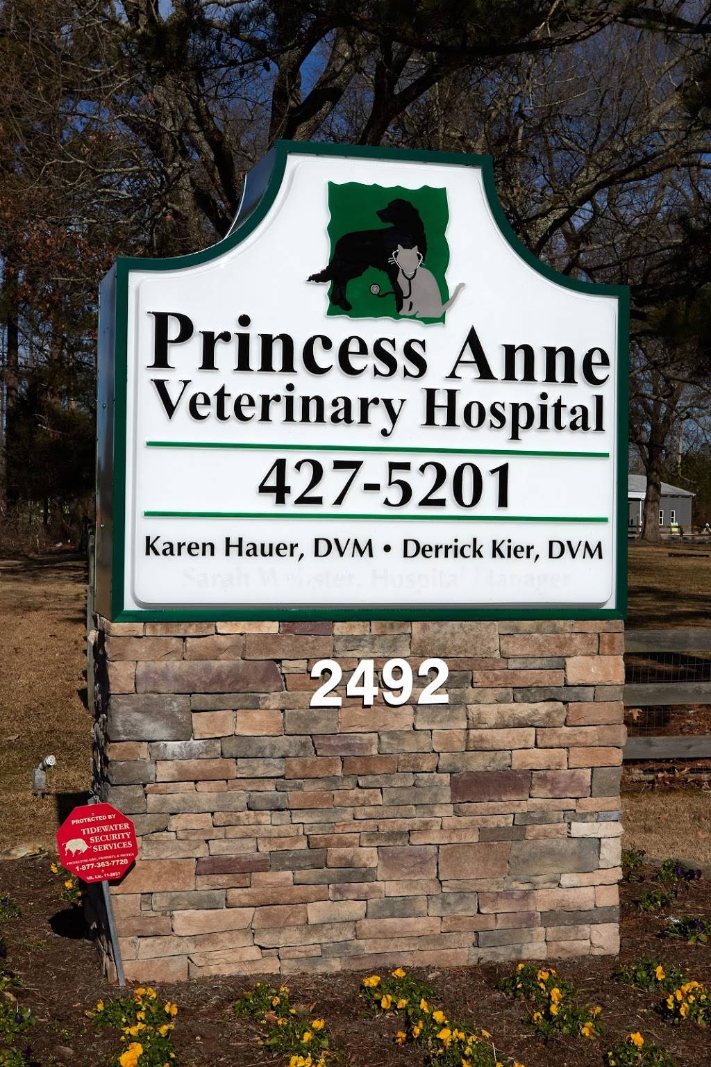 Princess Anne Veterinary Hospital | 2492 Holland Road, Virginia Beach, VA 23453, USA | Phone: (757) 427-5201