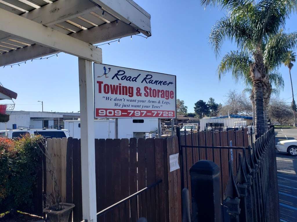 RoadRunner Towing & Storage | 12137 11th St, Yucaipa, CA 92399, USA | Phone: (909) 797-7722