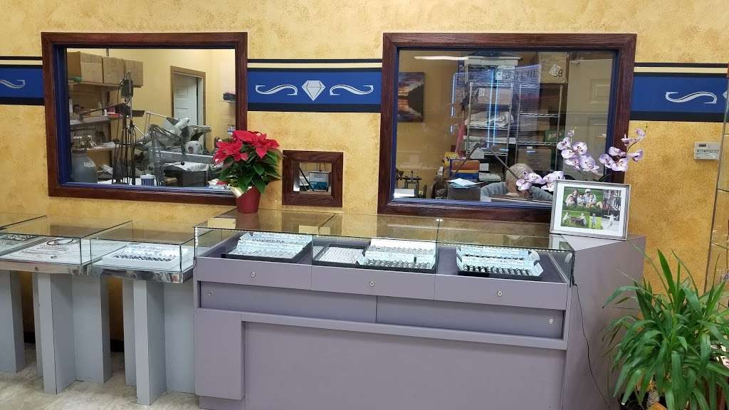 Exquisite Jewelers | 1590 N Rand Rd N, Palatine, IL 60074, USA | Phone: (847) 202-7889