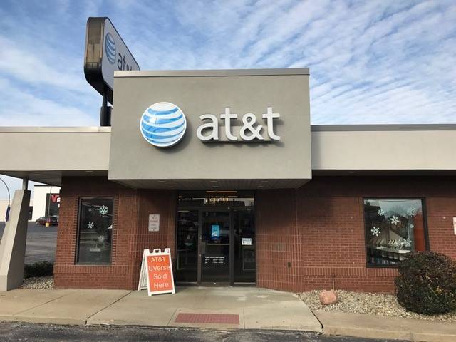 AT&T Store | 7470 Brookpark Rd, Brooklyn, OH 44144, USA | Phone: (216) 502-3940