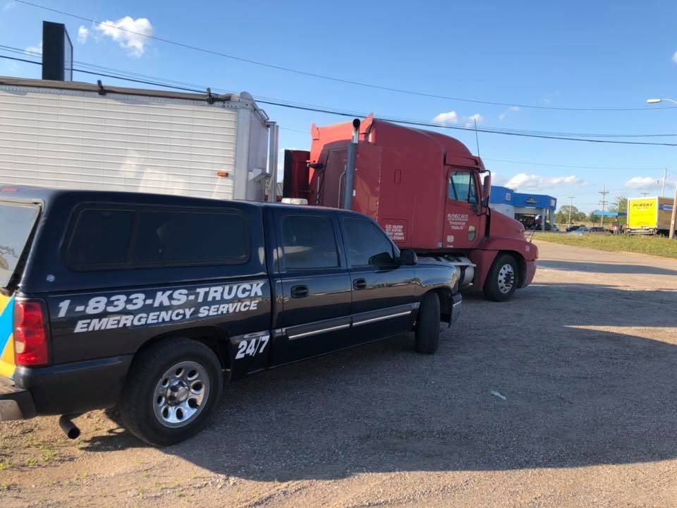 Kansas Truck and Trailer Repair Service | 3446 N Amidon St, Wichita, KS 67204, USA | Phone: (833) 578-7825