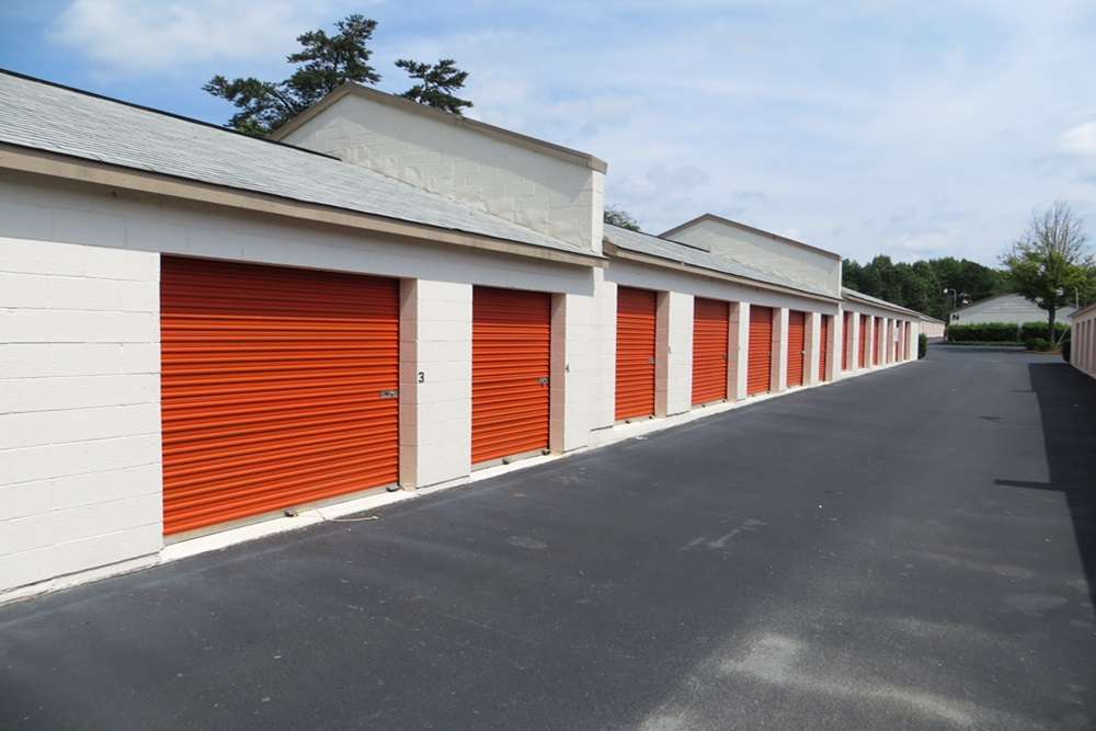 Public Storage | 7000 Harrisburg Rd, Charlotte, NC 28215, USA | Phone: (704) 980-7538