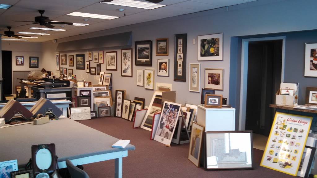 Lauras Framing Place & Gallery | 4400 Heatherdowns Blvd #9, Toledo, OH 43614 | Phone: (419) 893-7263