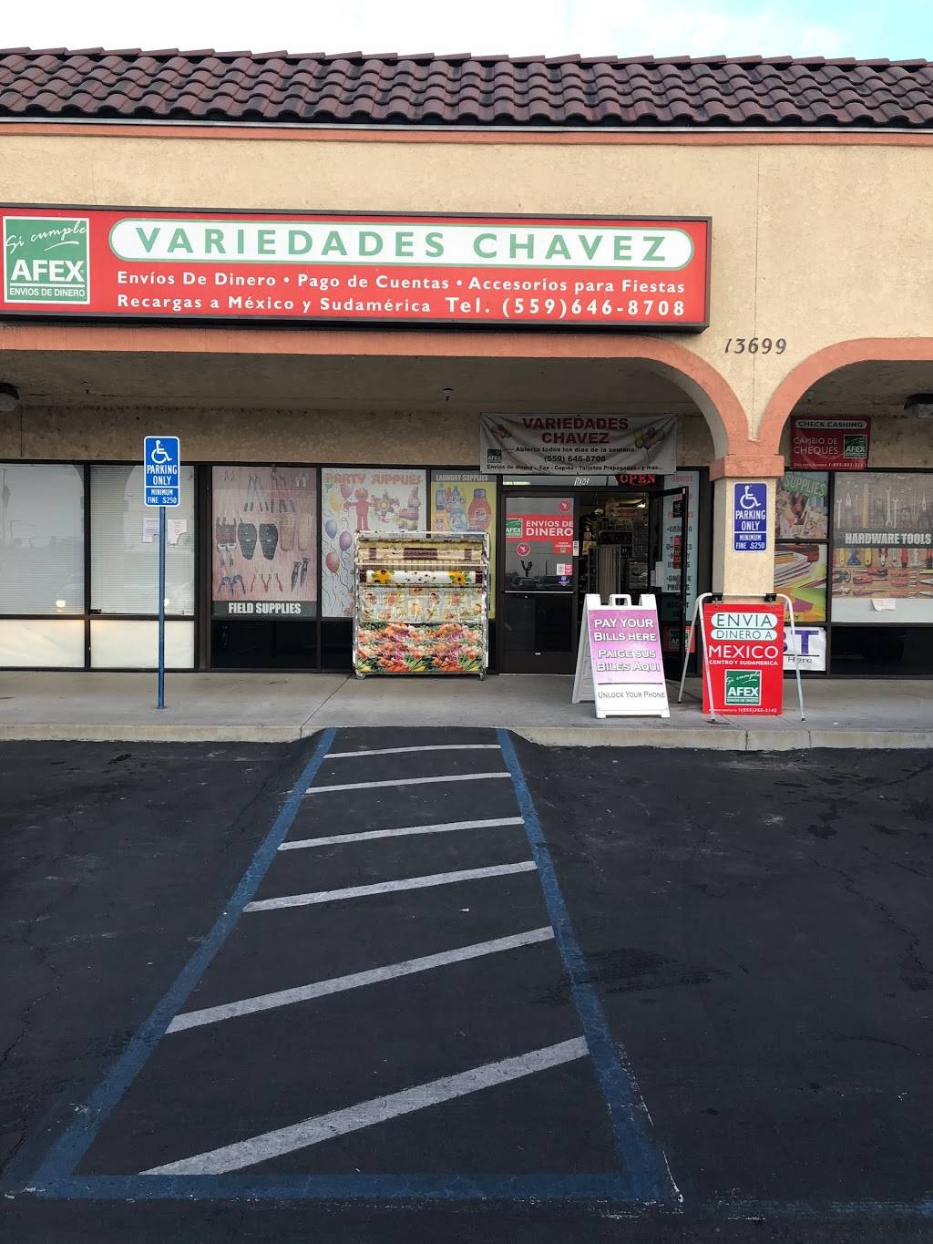 Variedades chavez | 13699 Manning Ave # 104, Parlier, CA 93648 | Phone: (559) 646-8708