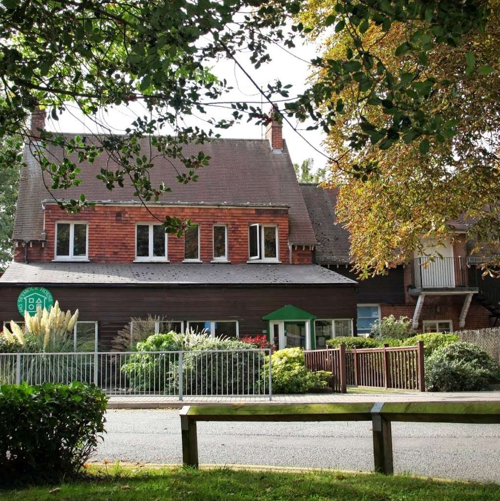 Broomfield Hospital Nursery School | Seymour House, Pudding Wood Lane, Broomfield, Chelmsford CM1 7SS, UK | Phone: 01245 514035