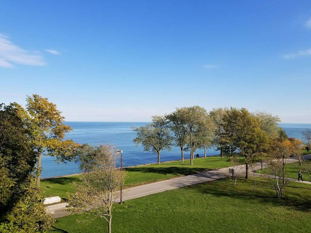 Lake Meadows Park | 3117 S Rhodes Ave, Chicago, IL 60616 | Phone: (312) 747-6287