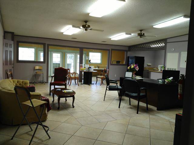 Pecan Park Mobile Homes | 5701 Johnny Morris Rd, Austin, TX 78724, USA | Phone: (512) 926-3800