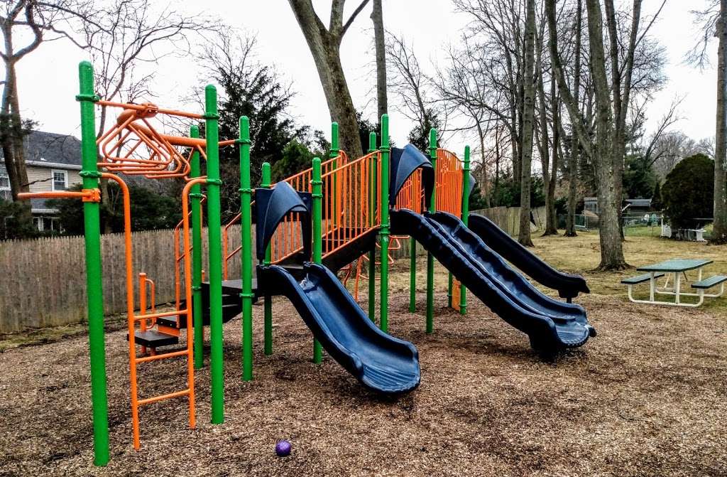 Emmet Park | Emmet Pl, Waldwick, NJ 07463, USA