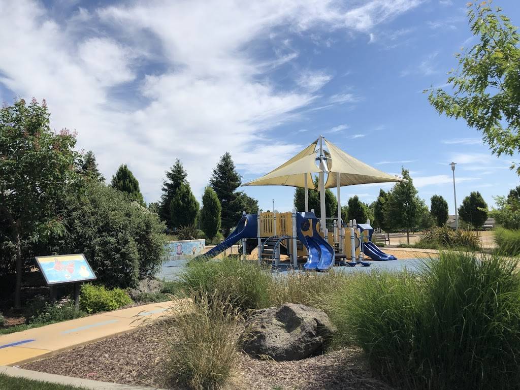 Basketball Court at Morse Park | 5540 Bellaterra Dr, Elk Grove, CA 95757, USA | Phone: (916) 405-5300