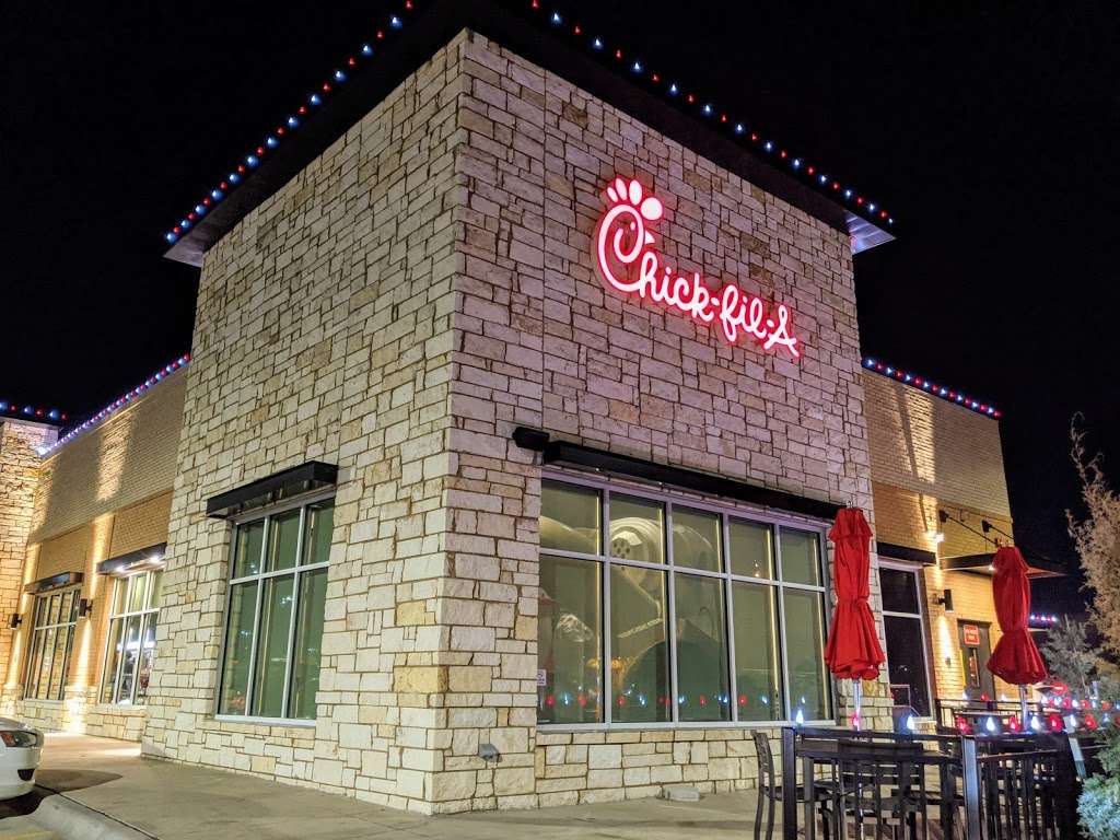 Chick-fil-A | 1225 W Pioneer Pkwy, Grand Prairie, TX 75051, USA | Phone: (972) 602-6900