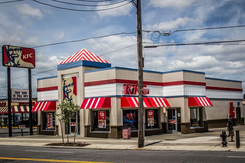 KFC | 1453 Forest Ave, Staten Island, NY 10302, USA | Phone: (718) 447-2822