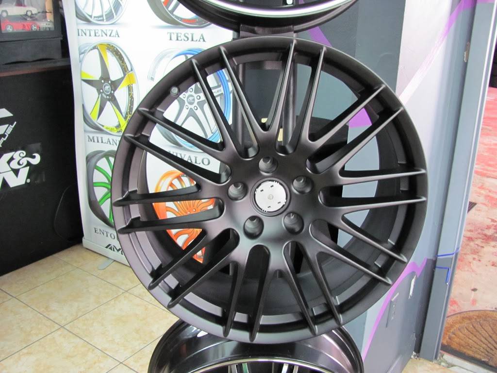 WHEELS COUTURE - Danny from La Gomera New & Used Tires & Rims | 785 W 16th St, Hialeah, FL 33010, USA | Phone: (305) 710-0248