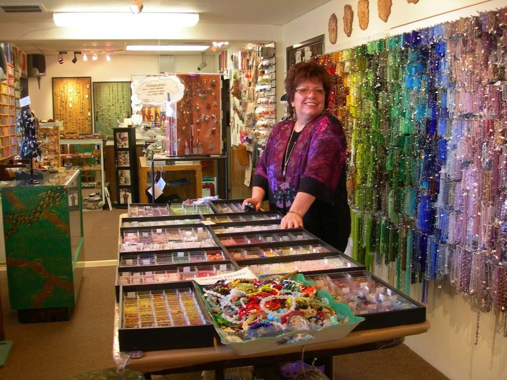 Spirited Bead & Klews Gallery | 435 W J St, Tehachapi, CA 93561, USA | Phone: (661) 823-1930