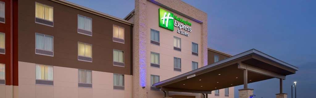 Holiday Inn Express & Suites Bay City | 5618 7th St, Bay City, TX 77414, USA | Phone: (979) 244-3333