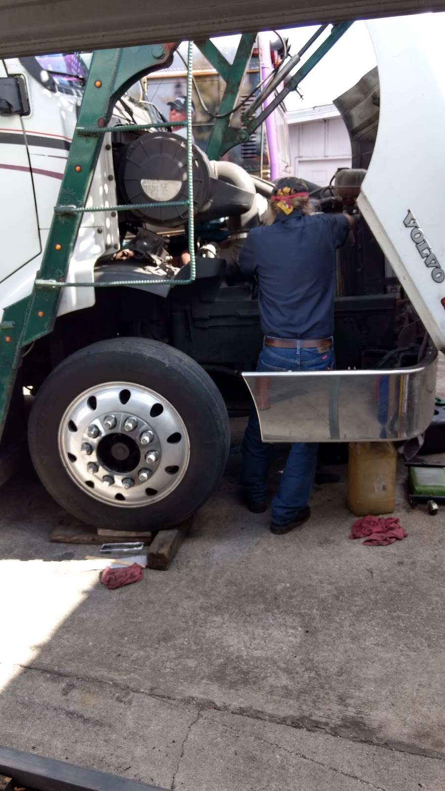 Wildwood Auto Repair & Wrecker Service, Inc. | 1190 S Main St, Wildwood, FL 34785, USA | Phone: (352) 748-1716