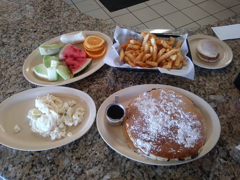 KKs Cafe | 8654 Golden State Hwy, Bakersfield, CA 93308, USA | Phone: (661) 391-8700
