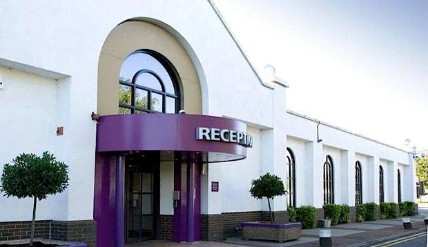 Premier Inn South Mimms Potters Bar | Swanland Rd, Potters Bar EN6 3NH, UK | Phone: 0871 527 8990