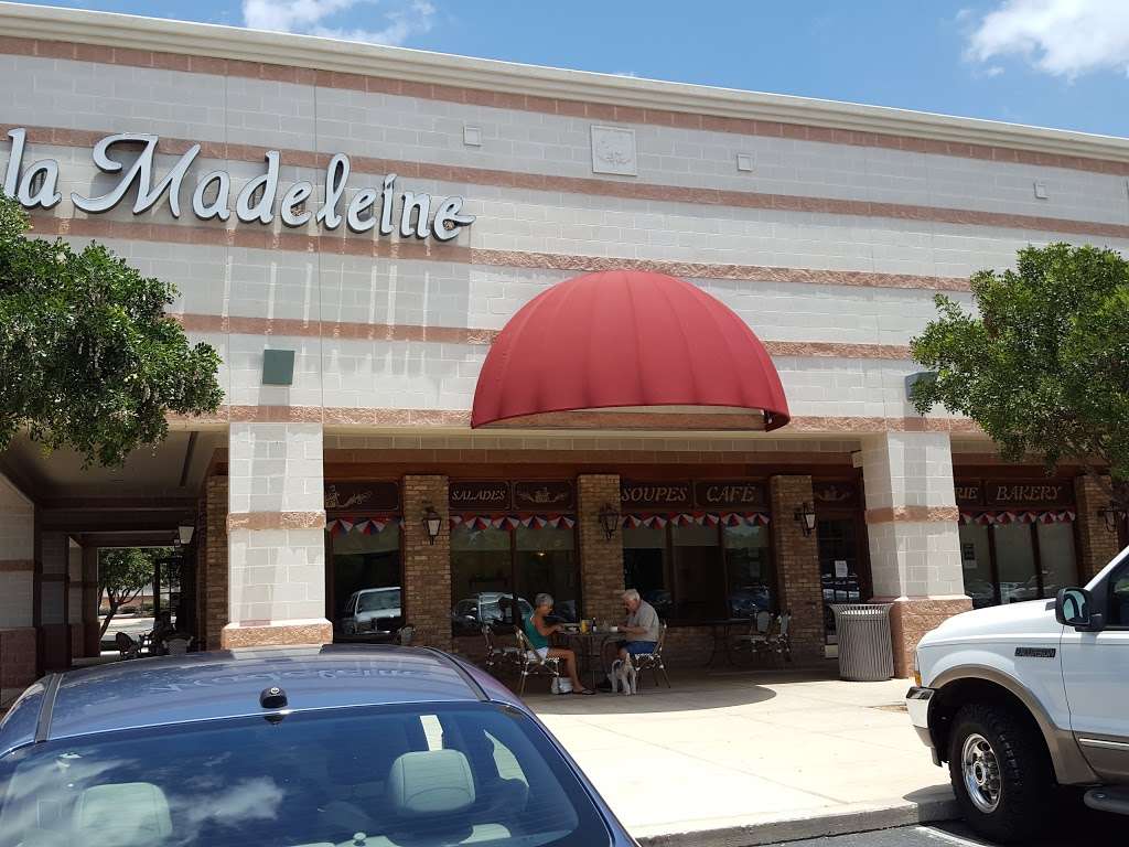 la Madeleine French Bakery & Cafe Northwoods | 18030 US-281 Suite 201, San Antonio, TX 78232, USA | Phone: (210) 499-0208