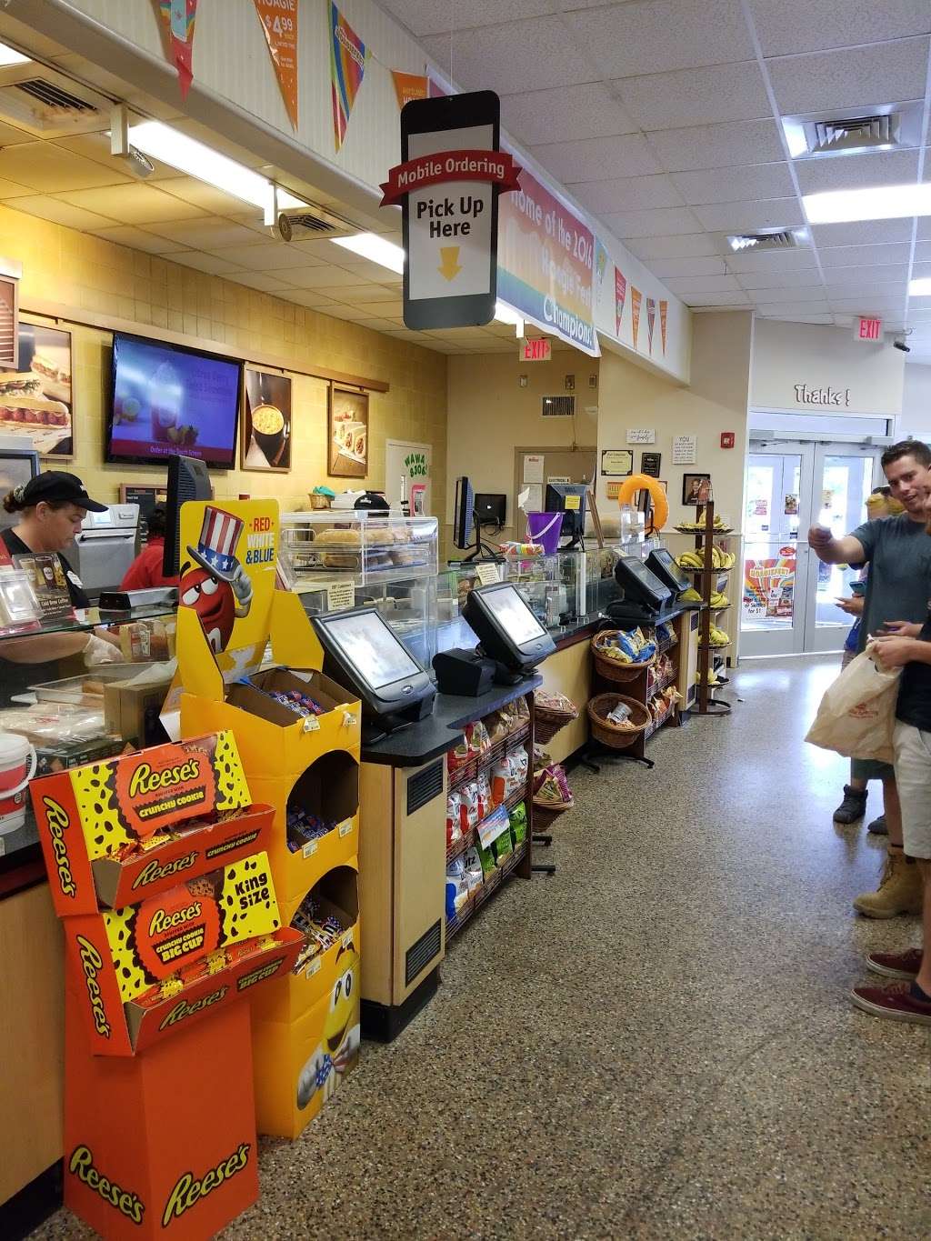 Wawa | 75 Appleton Ave, Middletown, NJ 07748 | Phone: (732) 291-2813