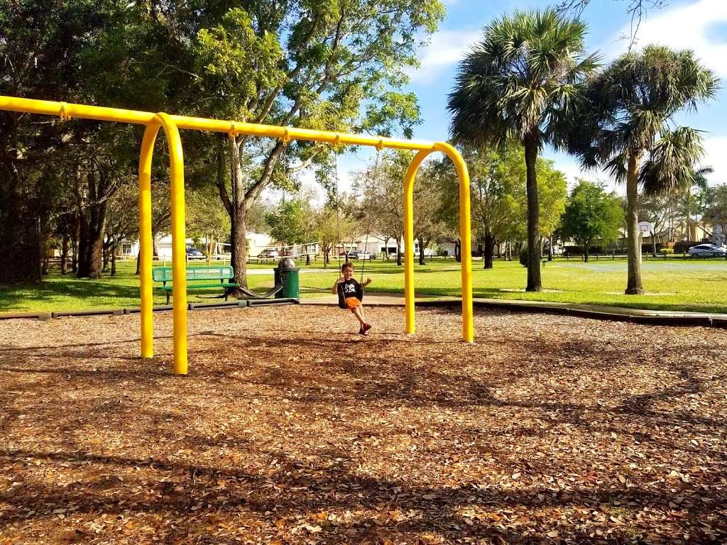 Stirling Palm Park | 5879 SW 102nd Terrace, Cooper City, FL 33328, USA | Phone: (954) 434-4300