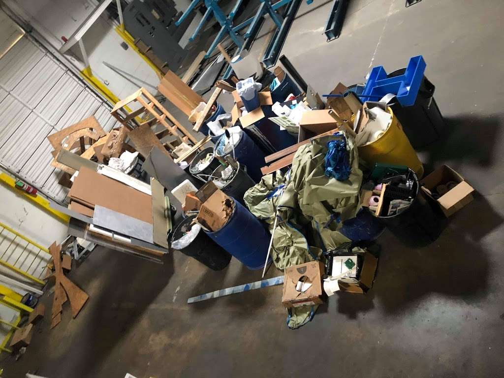 Junk Chunk | Frio Dr, Dallas, TX 75216, USA | Phone: (972) 833-2680